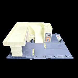 Matchbox City Set Replcement Garage Part Ramp Building 2012 Mattel